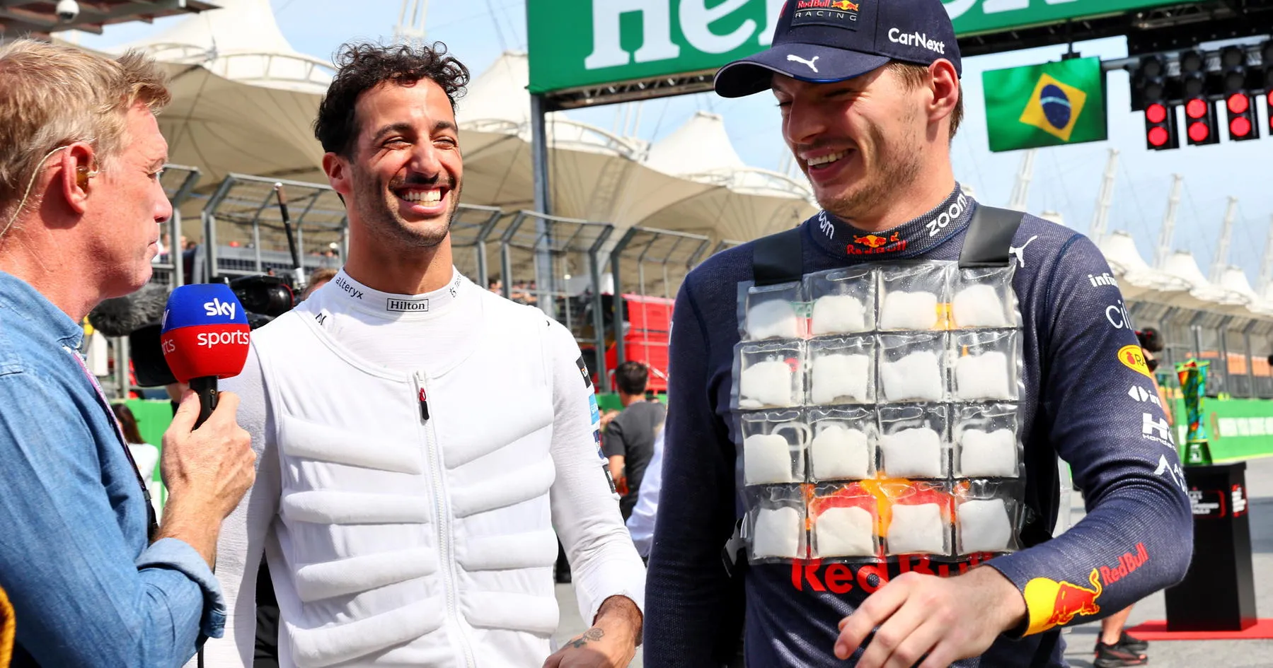 Verstappen Sambut Ide Ricciardo Balapan di Le Mans - sumber: (racingnews365)