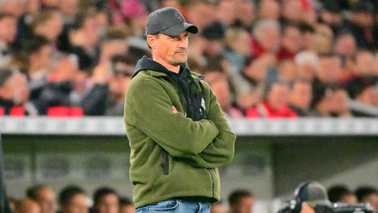 Alexander Blessin: Gladbach Harus Fokus Saat Hadapi Paderborn