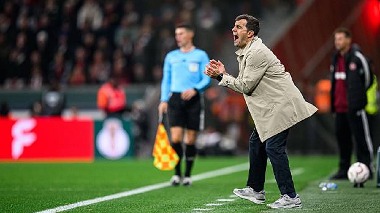 Carles Martinez Ingin Bayer Leverkusen Pertahankan Rekor Sempurna di BayArena