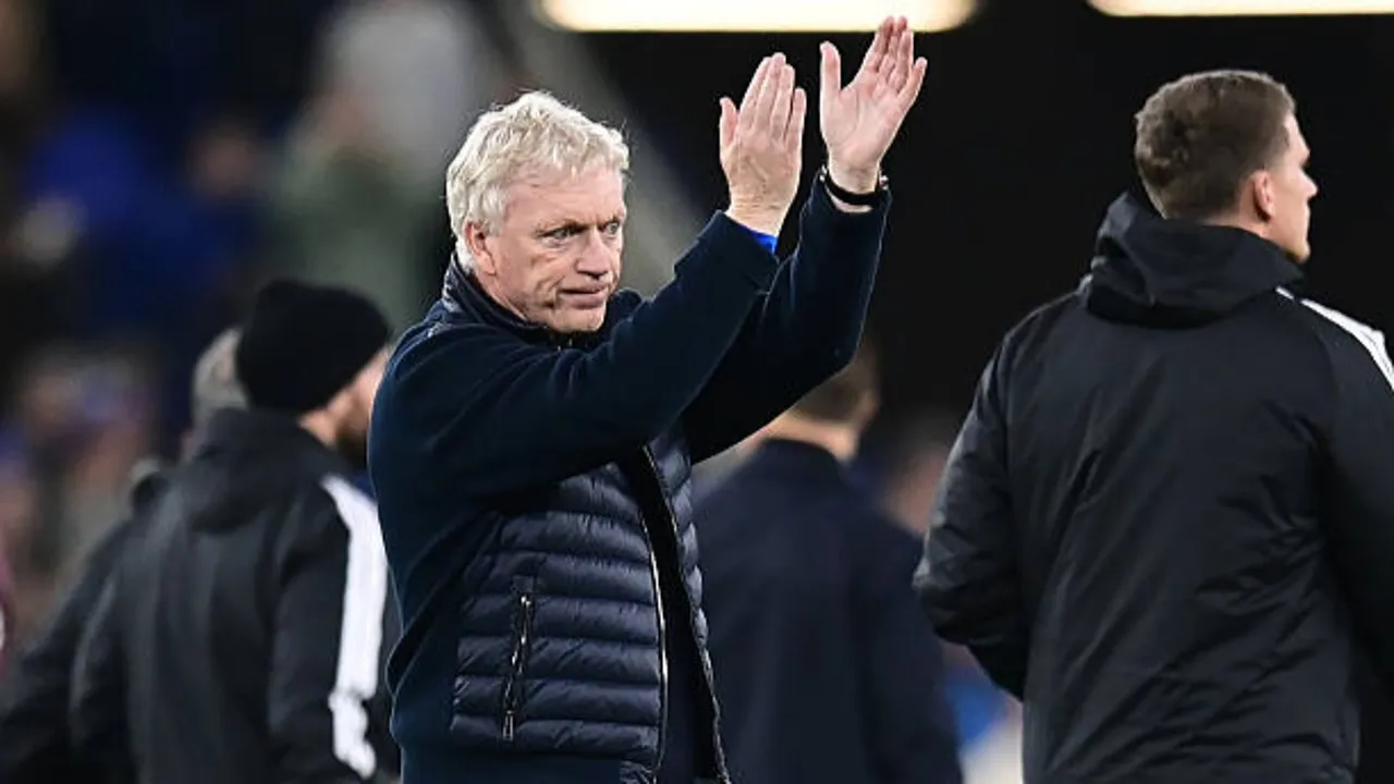 David Moyes Akui Punya Dilema di Lini Tengah Everton