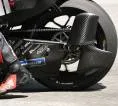 Ducati Adopsi Sirip Swingarm, Aprilia Tawarkan Versi Baru