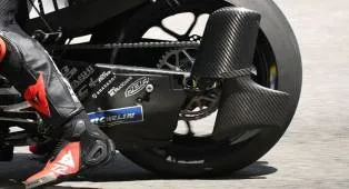 Ducati Adopsi Sirip Swingarm, Aprilia Tawarkan Versi Baru