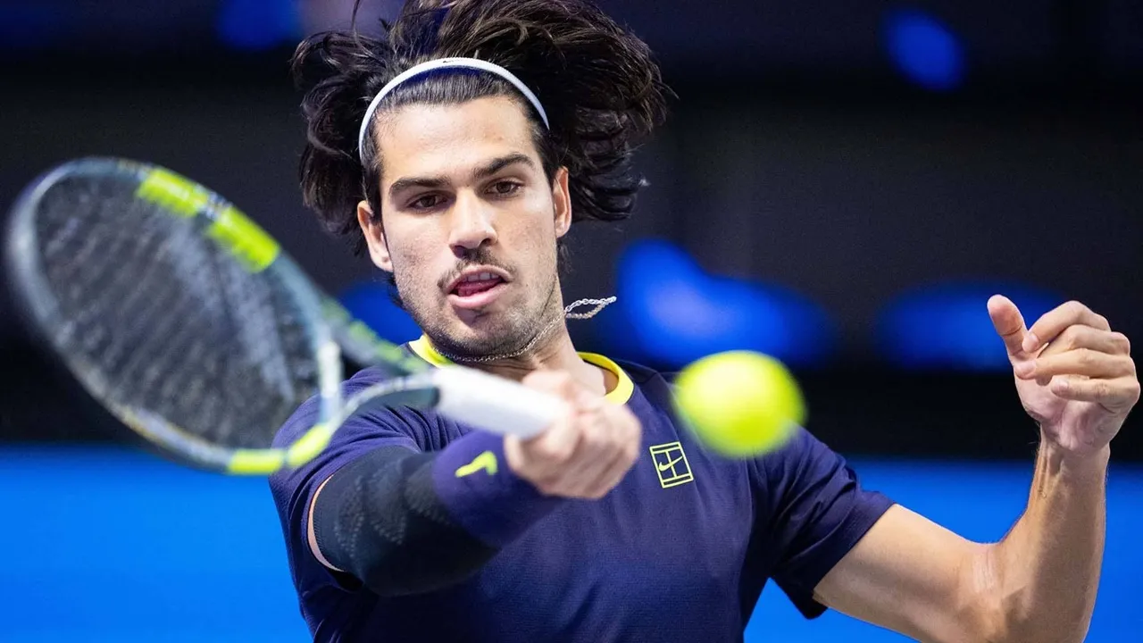 Duel Panas Carlos Alcaraz Kontra Daniil Medvedev Siap Tersaji Di Vienna Open
