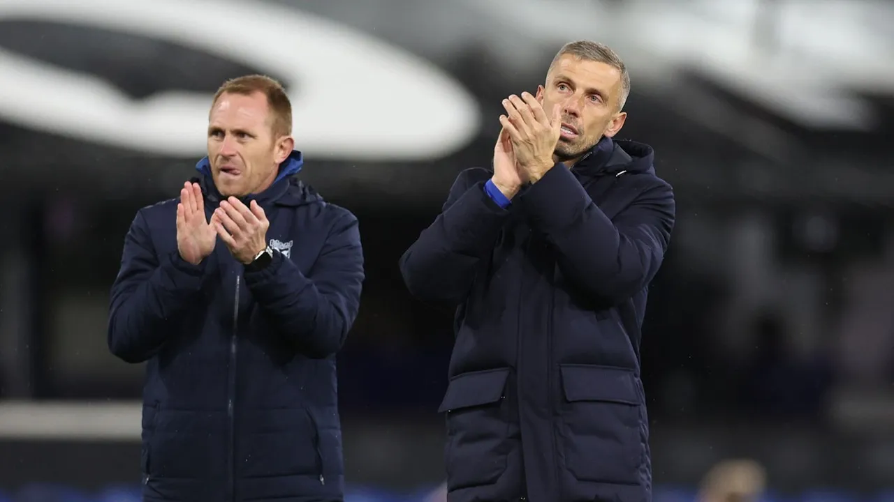 Gary O'Neil Minta Ipswich Town Waspadai Kekuatan Hull City