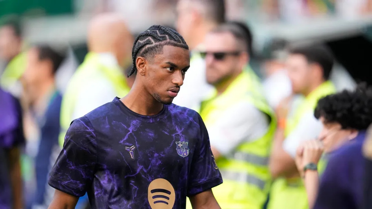 Hansi Flick Jelaskan Alasan Balde Belum Bermain