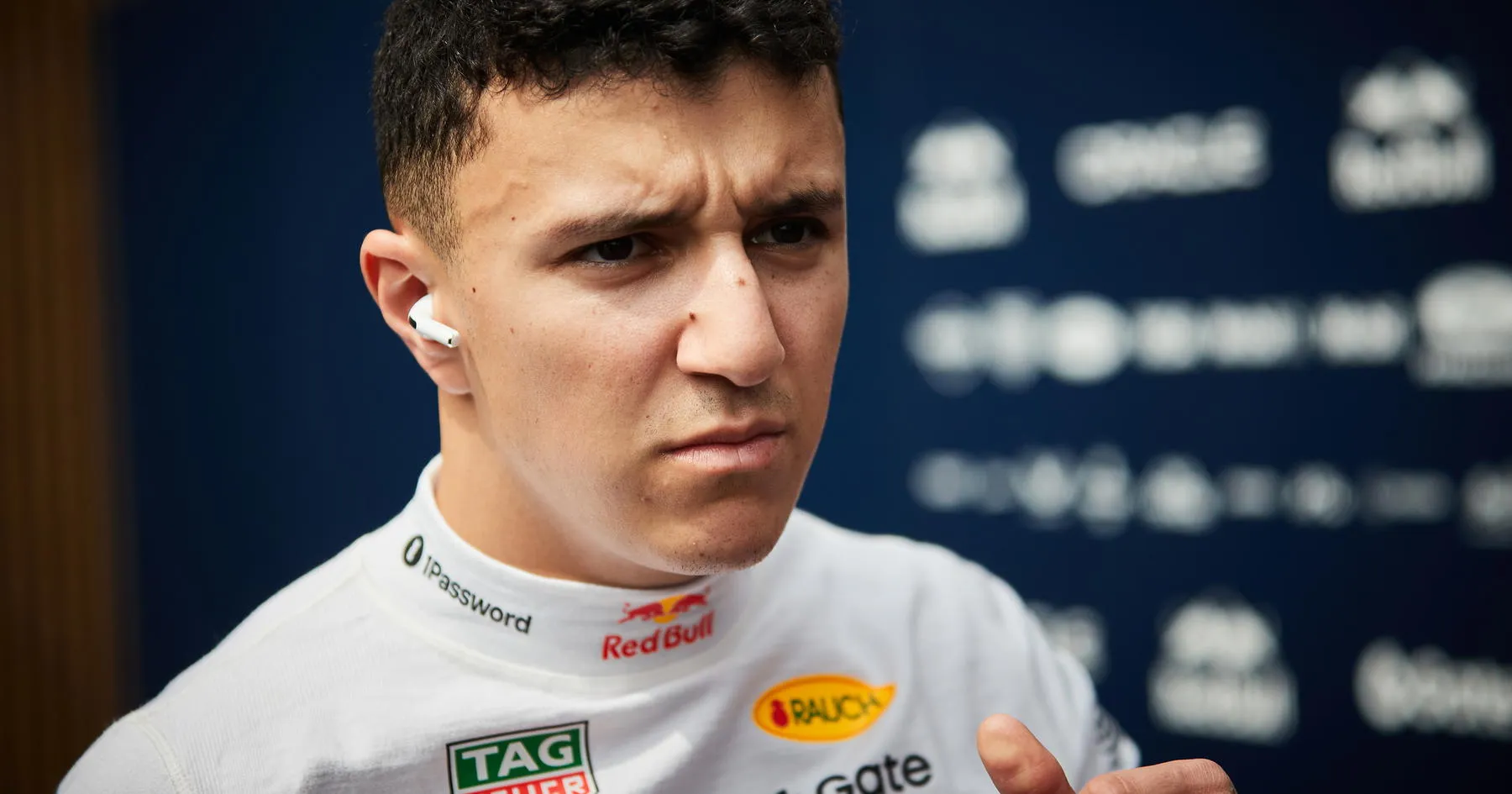 Isack Hadjar Dipanggil Steward F1 Terkait Insiden Paddock - sumber: (racingnews365)