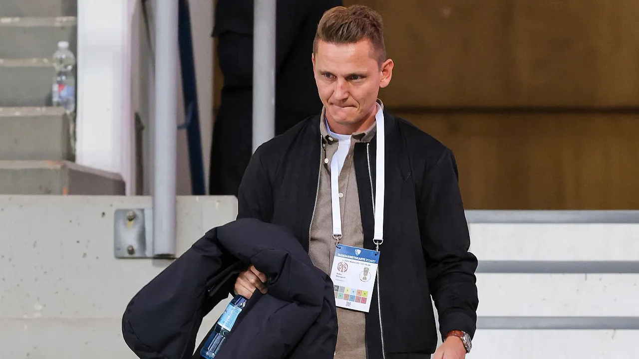 Mainz Terpuruk, Niko Bungert Akui Kepercayaan Diri Tim Mulai Hilang