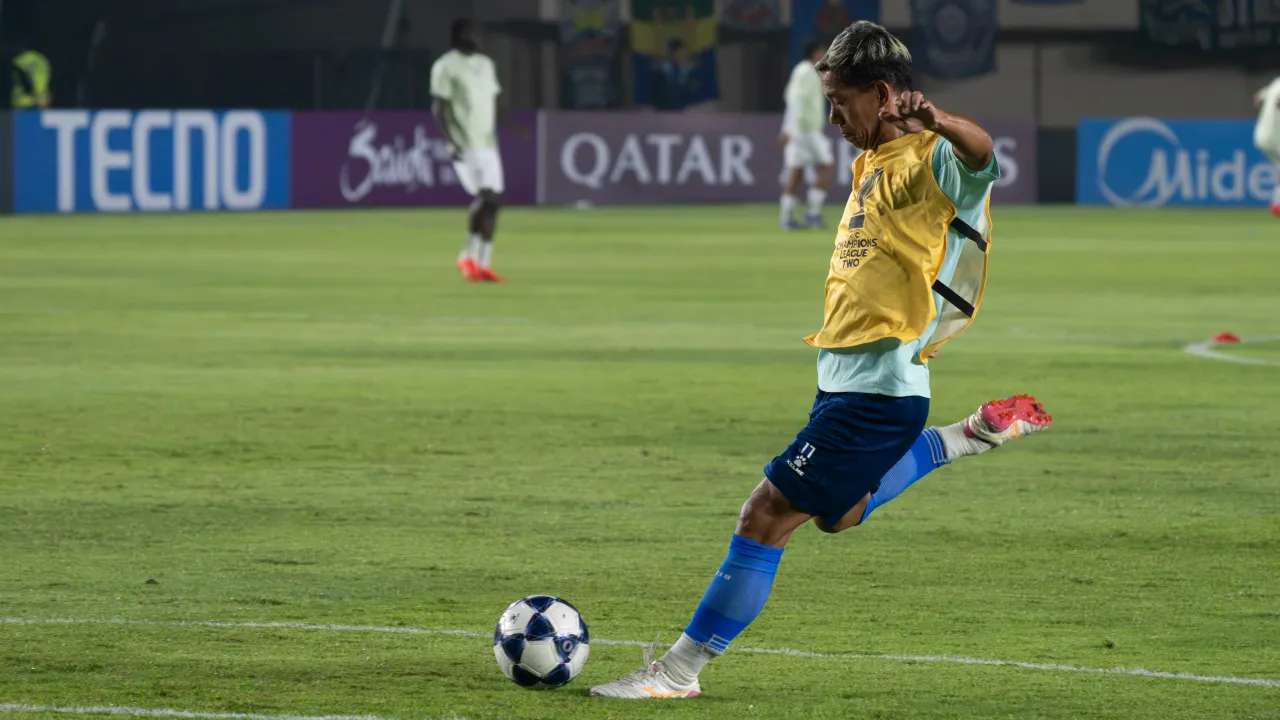 Gelandang Persib, Gakuto Notsuda