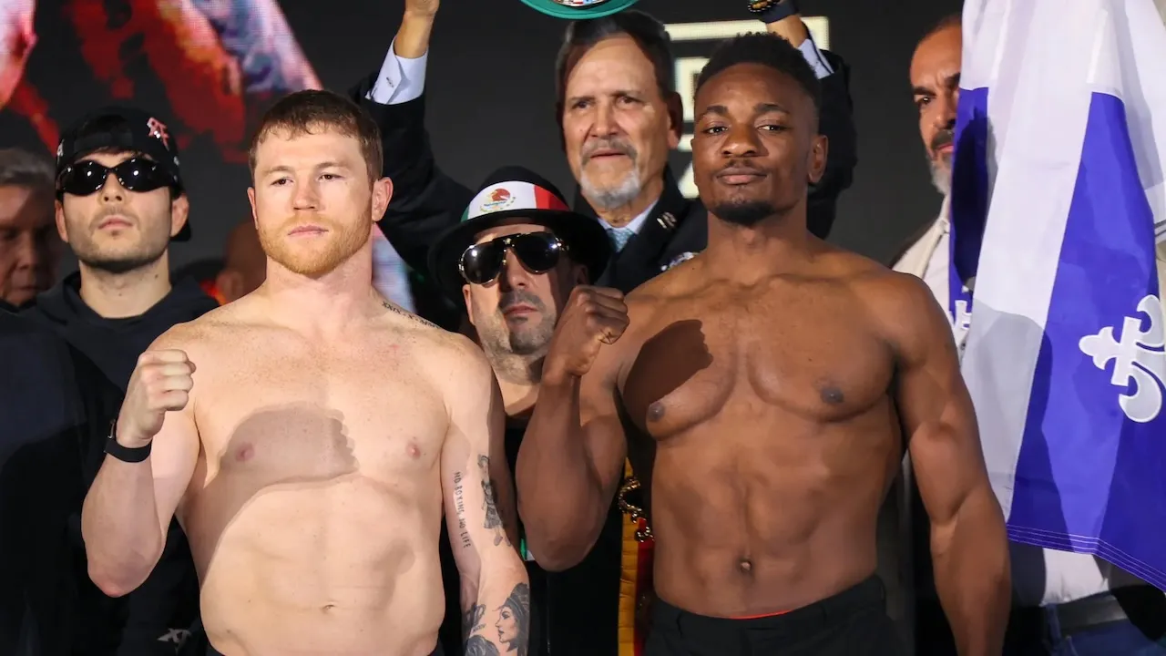 Paulie Malignaggi Ragukan Canelo Alvarez Sanggup Imbangi Pace Mbilli