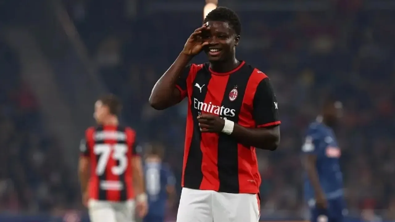 Rating Suporter: Alphadjo Cisse 7,3, Estupinan Terendah di Milan vs Bologna