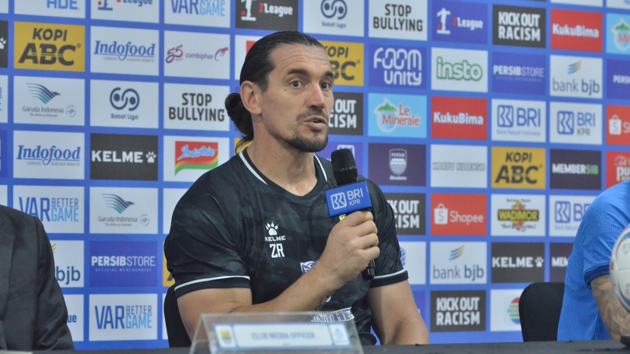Zlatko Runje Pede Persib Tidak Terpengaruh Sanksi Igor Tolic