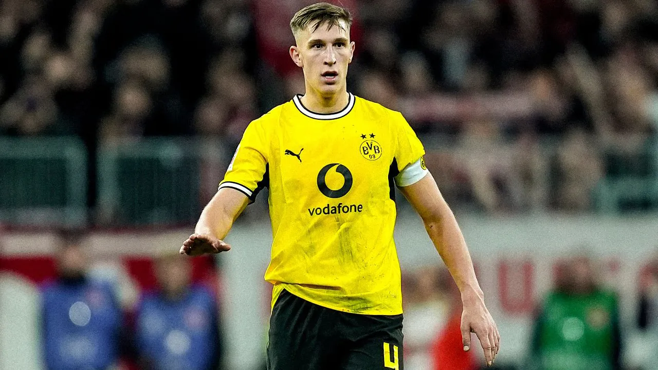 Nico Schlotterbeck Puji Performa Dortmund Usai Tahan Imbang Bayern